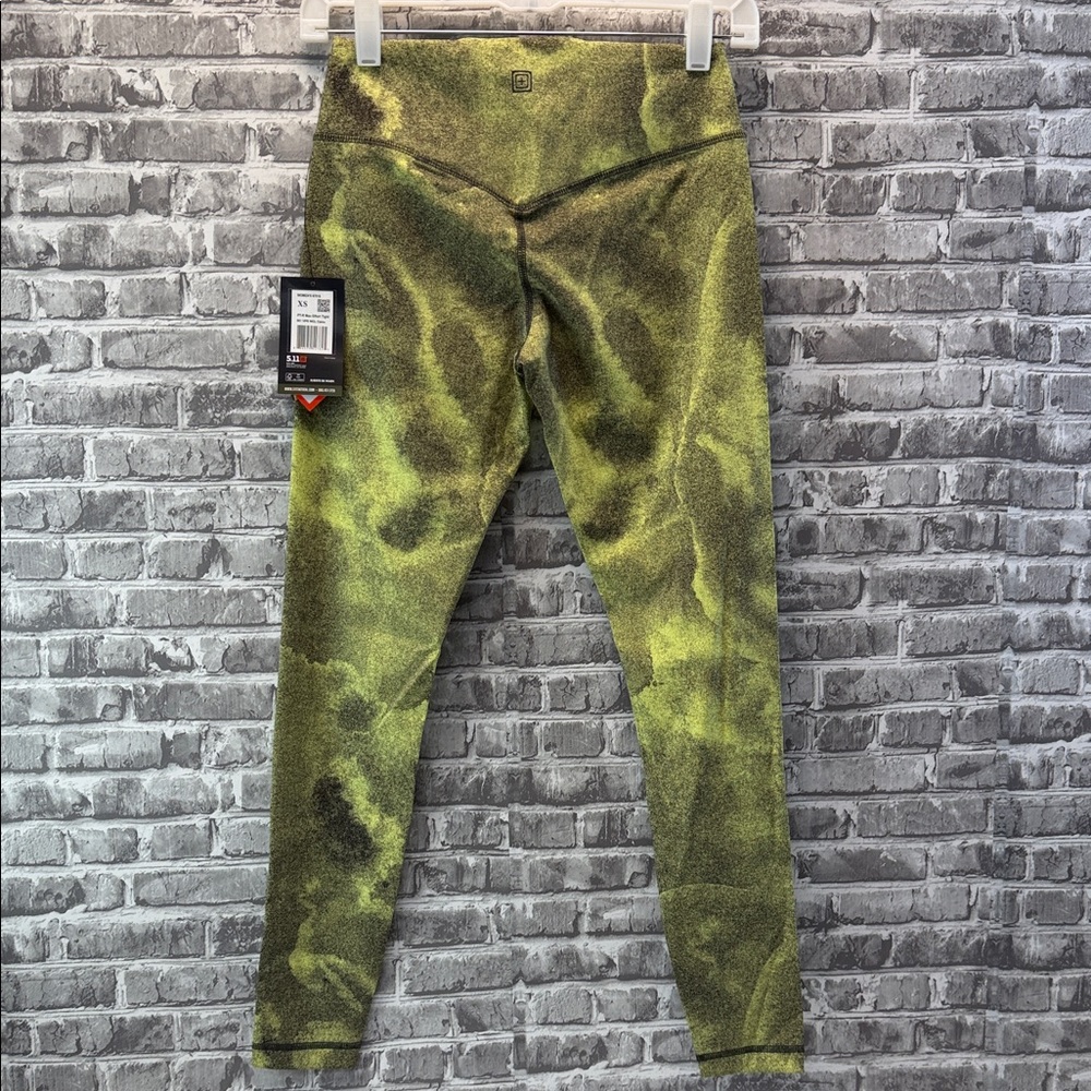 NWT 5.11 Green Leggings‎